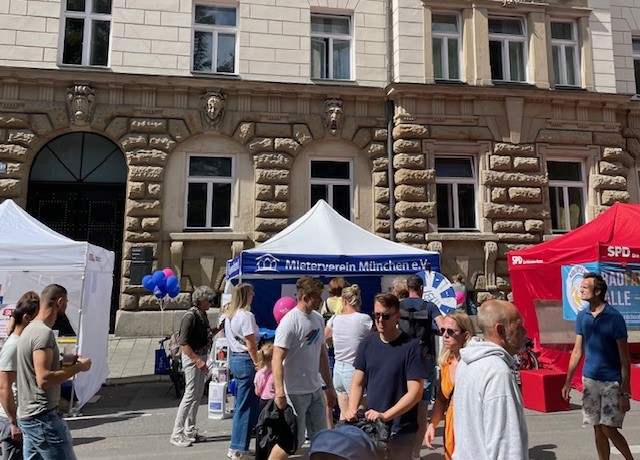 Infostand des Mietervereins auf dem Isarinselfest